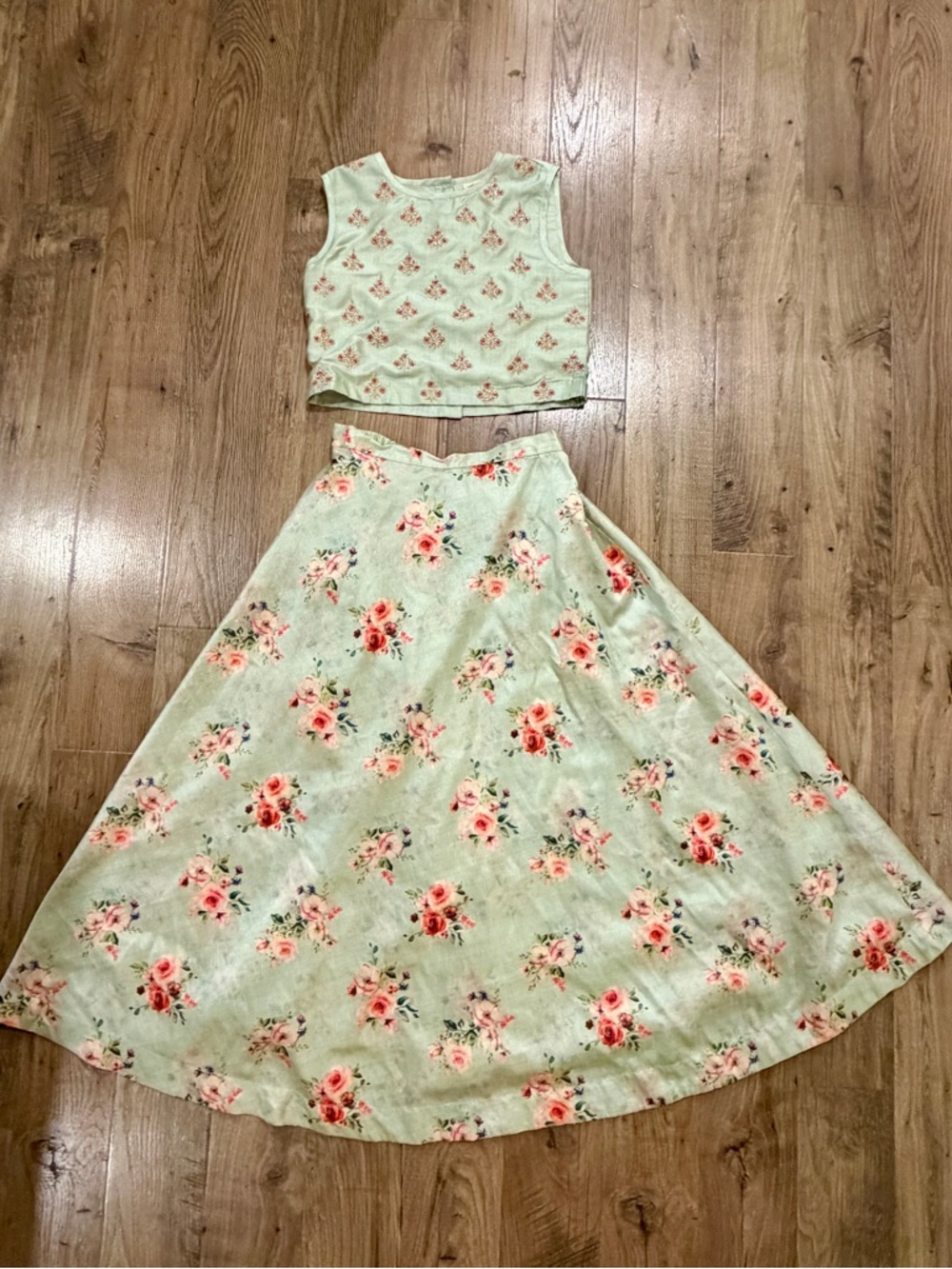 Floral Mint Two-Piece Kids Matching Set - Sleeveless Crop Top & Skirt